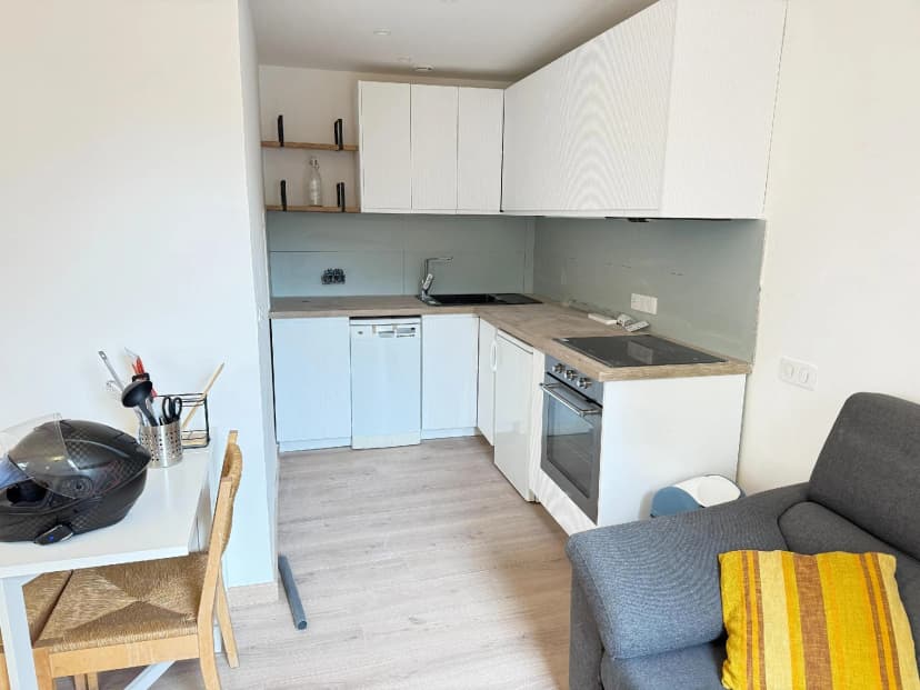 thumbnail of estate's photo